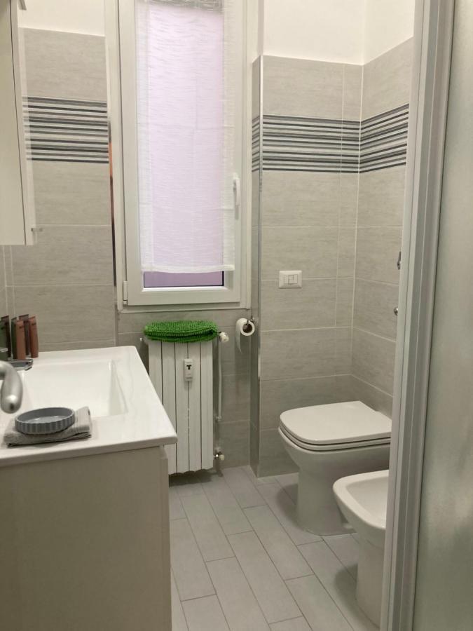 La Casa Di Marta Apartment Corsico Bagian luar foto