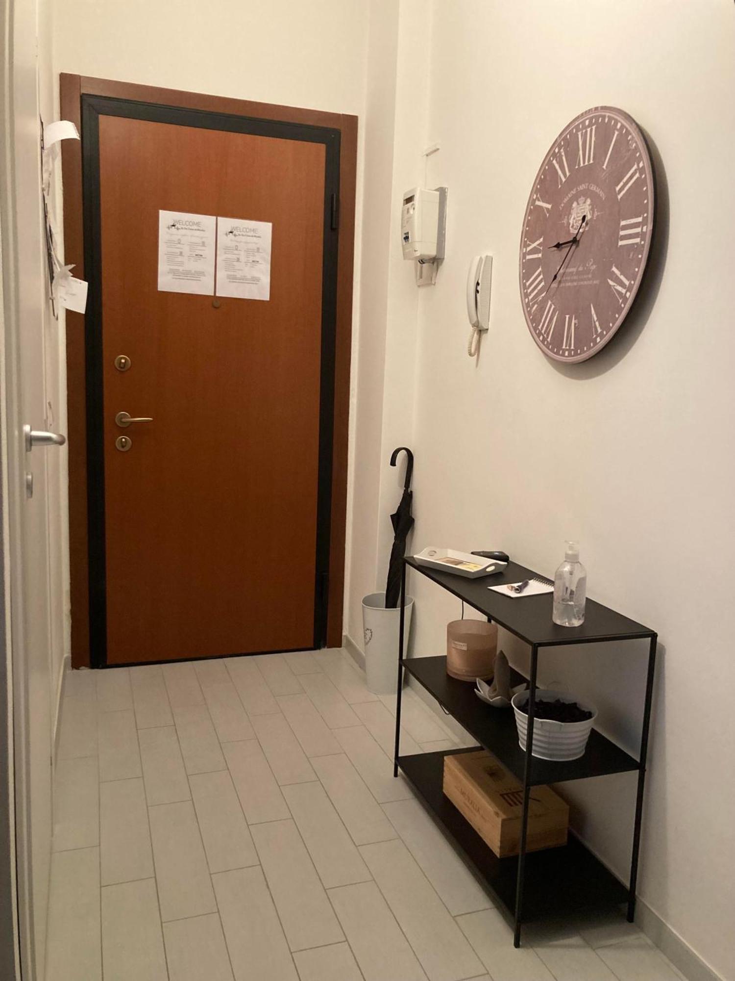 La Casa Di Marta Apartment Corsico Bagian luar foto